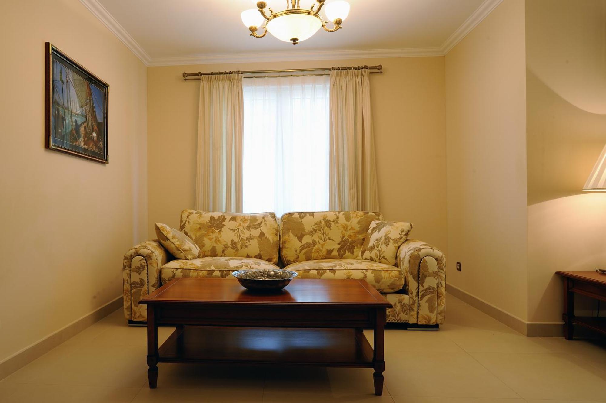 Hotel Solitudo Uble Zewnętrze zdjęcie