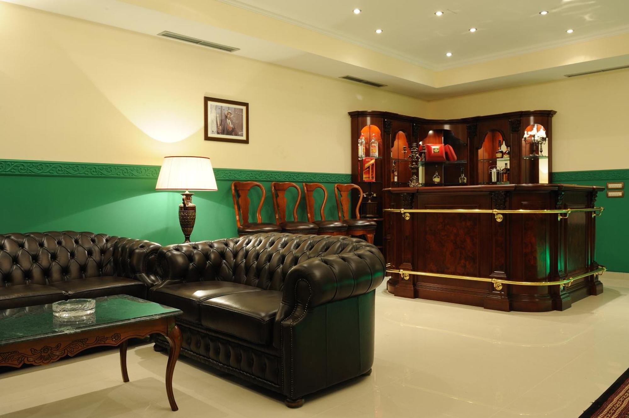 Hotel Solitudo Uble Zewnętrze zdjęcie