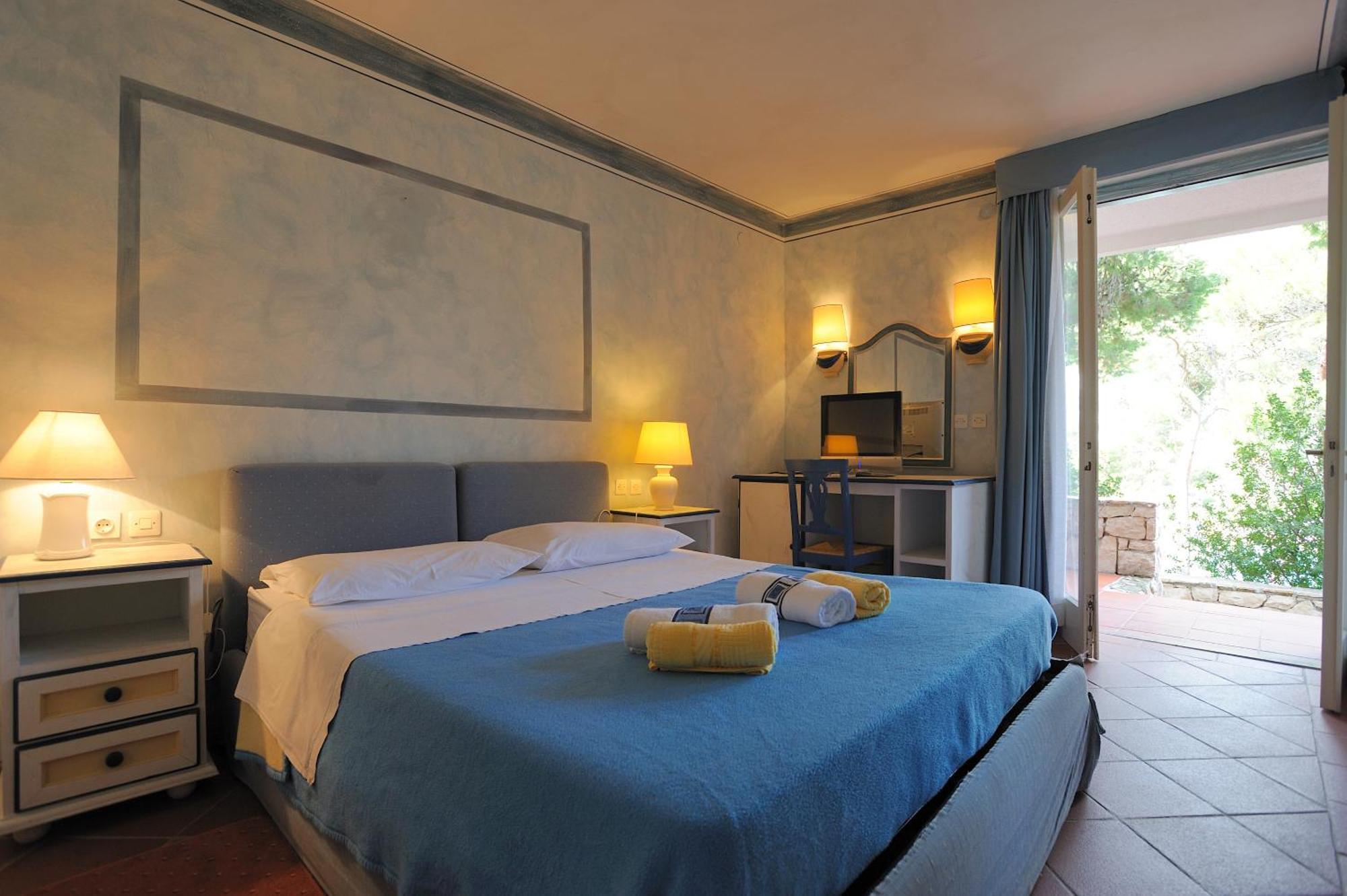 Hotel Solitudo Uble Zewnętrze zdjęcie